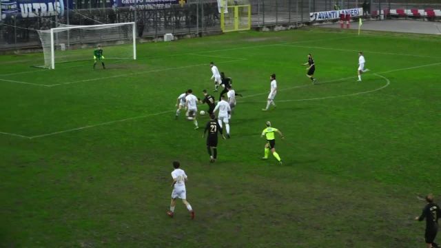 Prato -  Carpi 2- 1 ( HL e Interviste post gara)