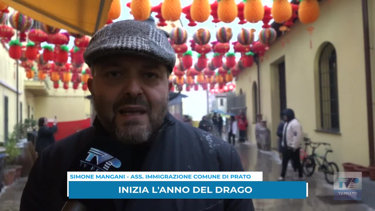 Con il suono della campana è iniziato l'anno del Drago