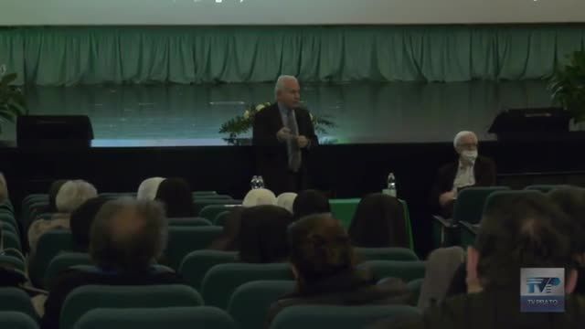 Riscoprire la freschezza e profumare il mondo: intervista al direttore di Avvenire Marco Tarquinio