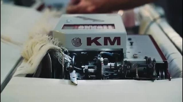 Installazione del telaio Jacquard al Buzzi