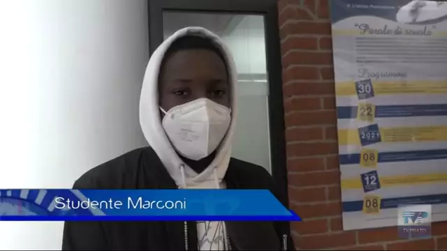 Gli studenti del Marconi donano 4 bici al Dagomari. Il gesto dopo il furto subito dall'istituto