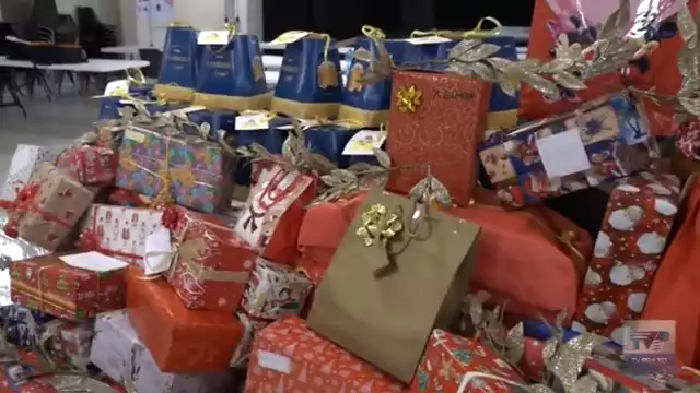 Santi Martiri, i regali per le famiglie bisognose