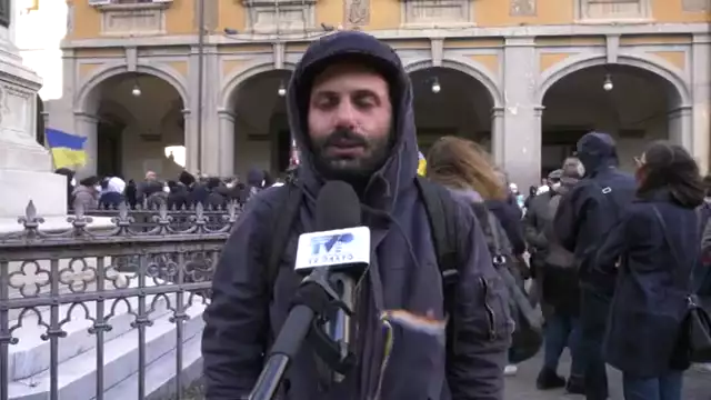 presidio pace piazza Comune