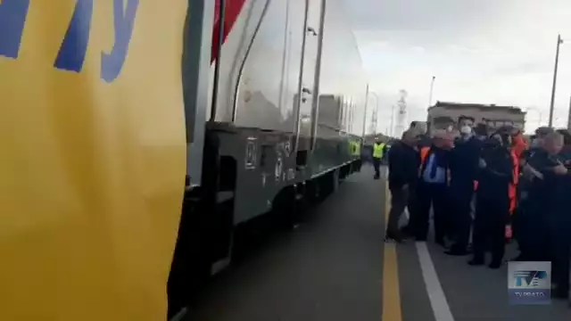 Parte il treno per l'Ucraina carico della solidarietà dei toscani