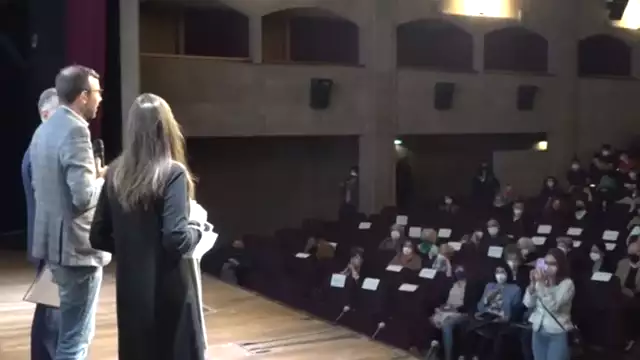 proiezione del film greg al cinema della compagnia