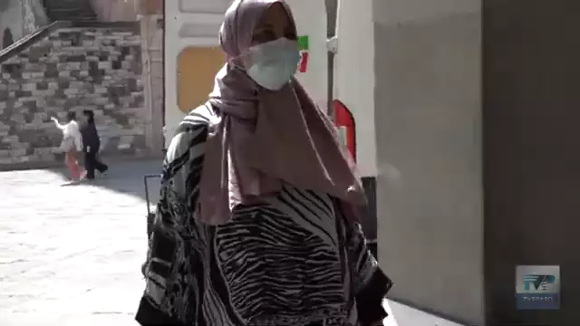 Un camper contro lo sfruttamento del lavoro