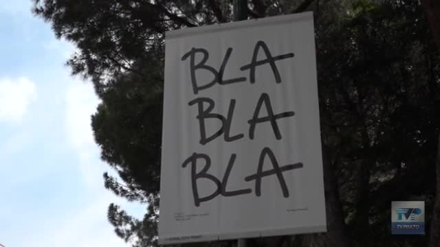 Cartelloni pubblicitari diventano istallazioni artistiche