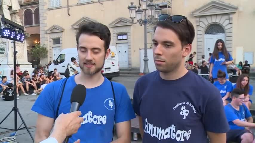 in piazza duomo la festa diocesana dei giovani