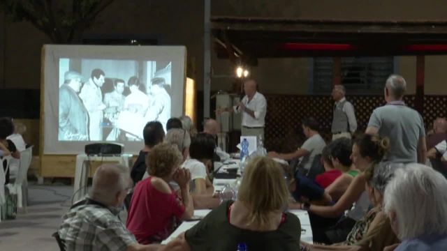 Una targa alla casa natale di Paolo Rossi