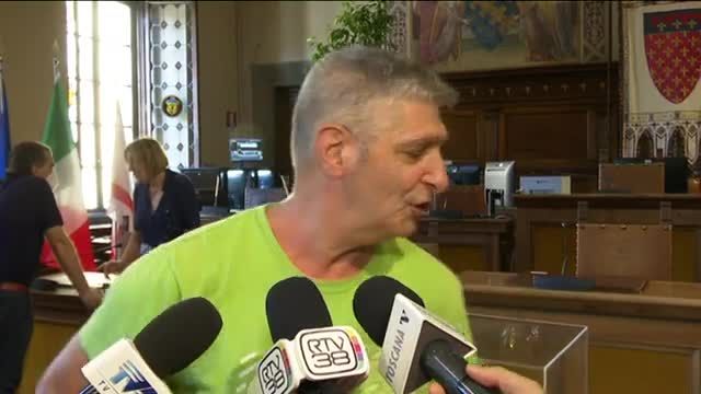 la coppa del mondo in mostra a prato