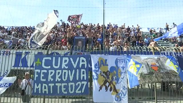 Il Prato cede la sponsorizzazione retromaglia a Cardato Riciclato