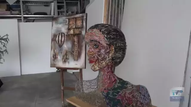 Prefetto in visita a Montemurlo per la mostra esposta presso l'azienda Signal