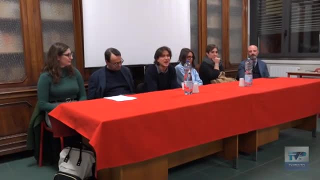 L'incontro con gli ex allievi del liceo classico Cicognini di via Baldanzi