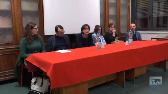 L'incontro con gli ex allievi del liceo classico Cicognini di via Baldanzi