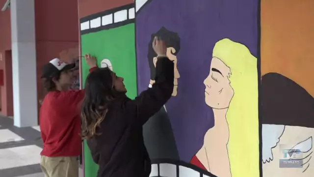 Omnia center street art, al cinema Giometti 20 murales realizzati dai ragazzi