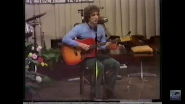 Addio Francesco Nuti, quando si esibì su TV Prato a 