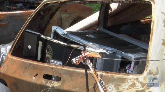 Chiesanuova, San Giusto, Maliseti: le carcasse cassonetto si moltiplicano in città