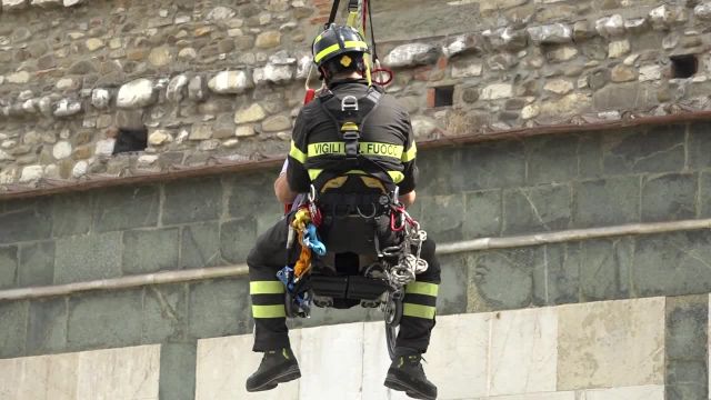Video esercitazione vigili del fuoco al Castello