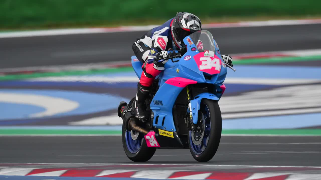 La motociclista pratese Matilde Contri protagonista nel campionato italiano velocità di motociclismo