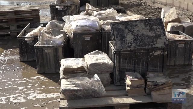 Archivi Spa invasa da acqua e fango, è corsa contro il tempo per salvare tutti i documenti